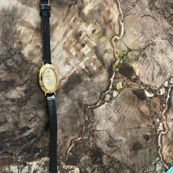 Accessories - Believe watch